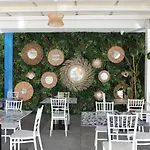 Acqua Di Venere 4*